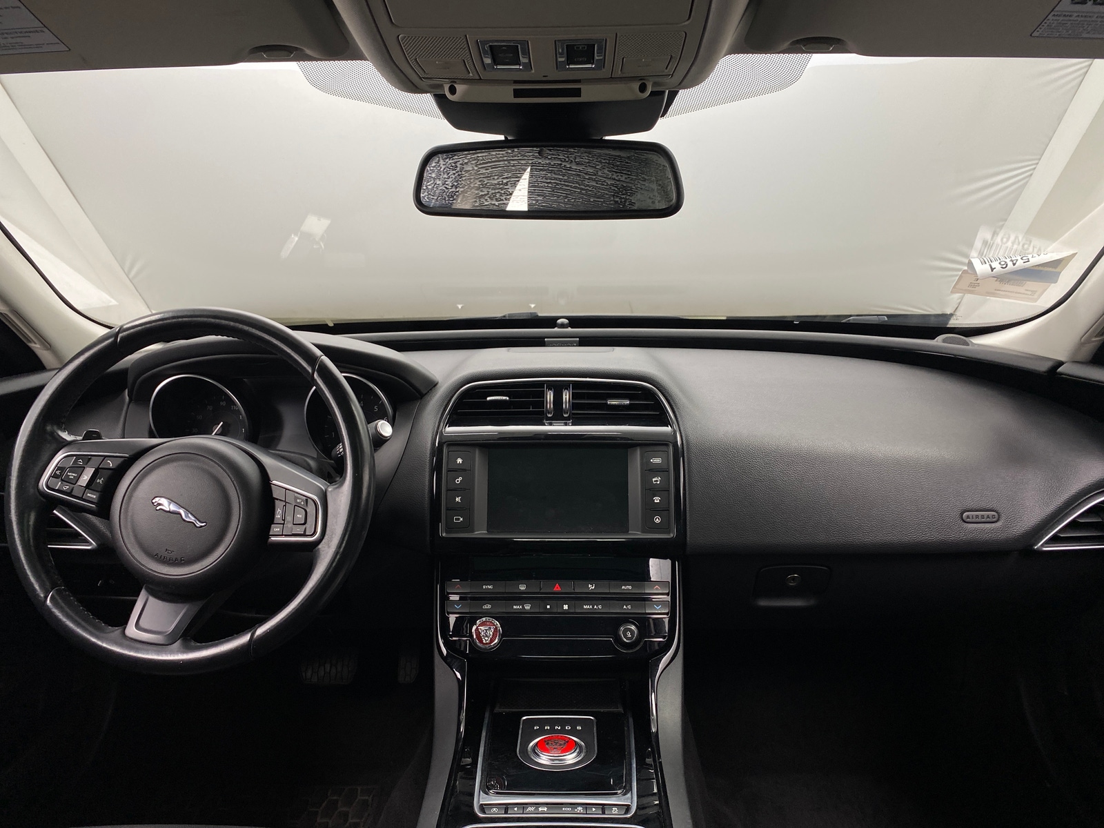 Thumbnail: 2017 Jaguar XE - 2