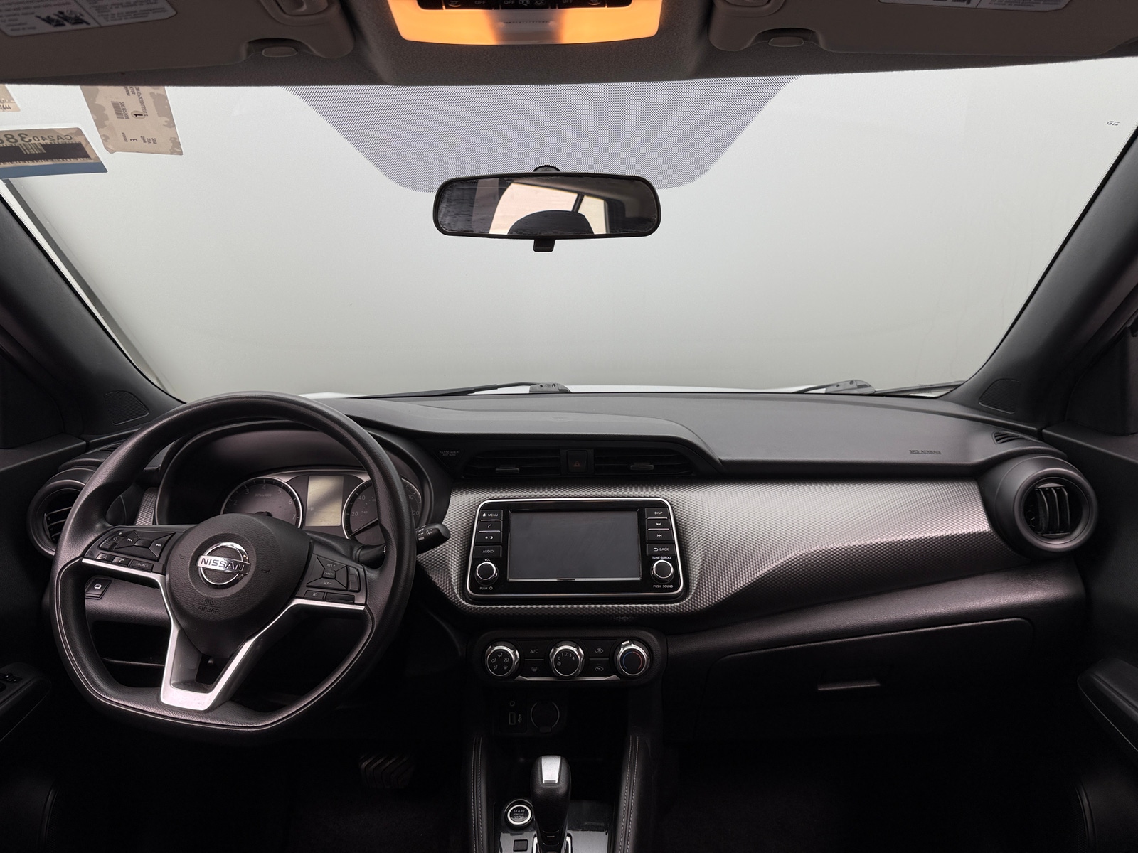 Thumbnail: 2019 Nissan Kicks - 3