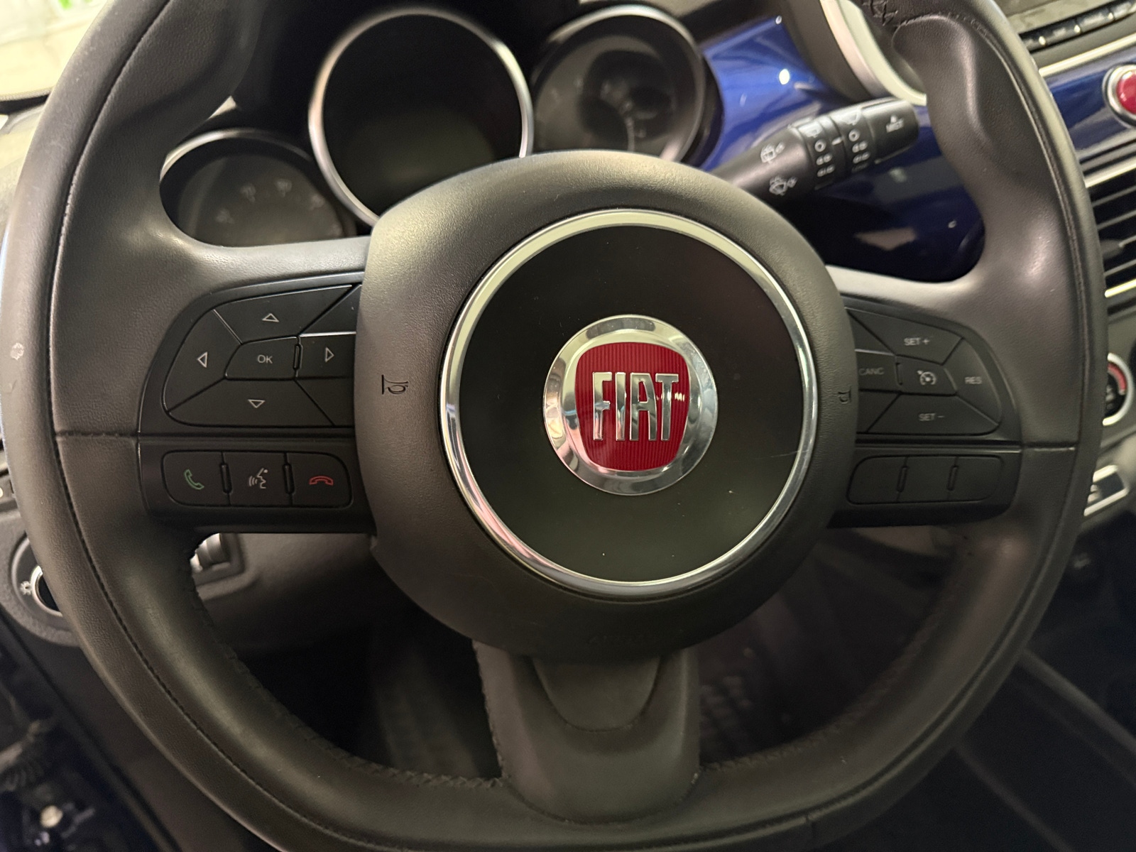 Thumbnail: 2016 Fiat 500X - 5