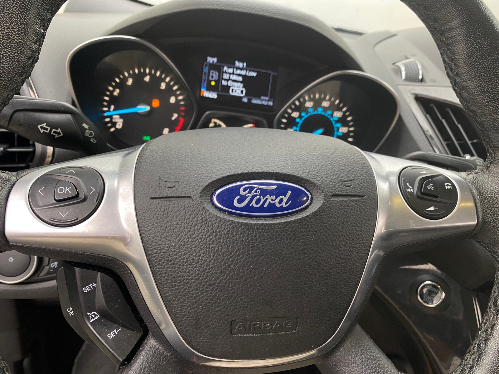 Thumbnail: 2016 Ford Escape - 4