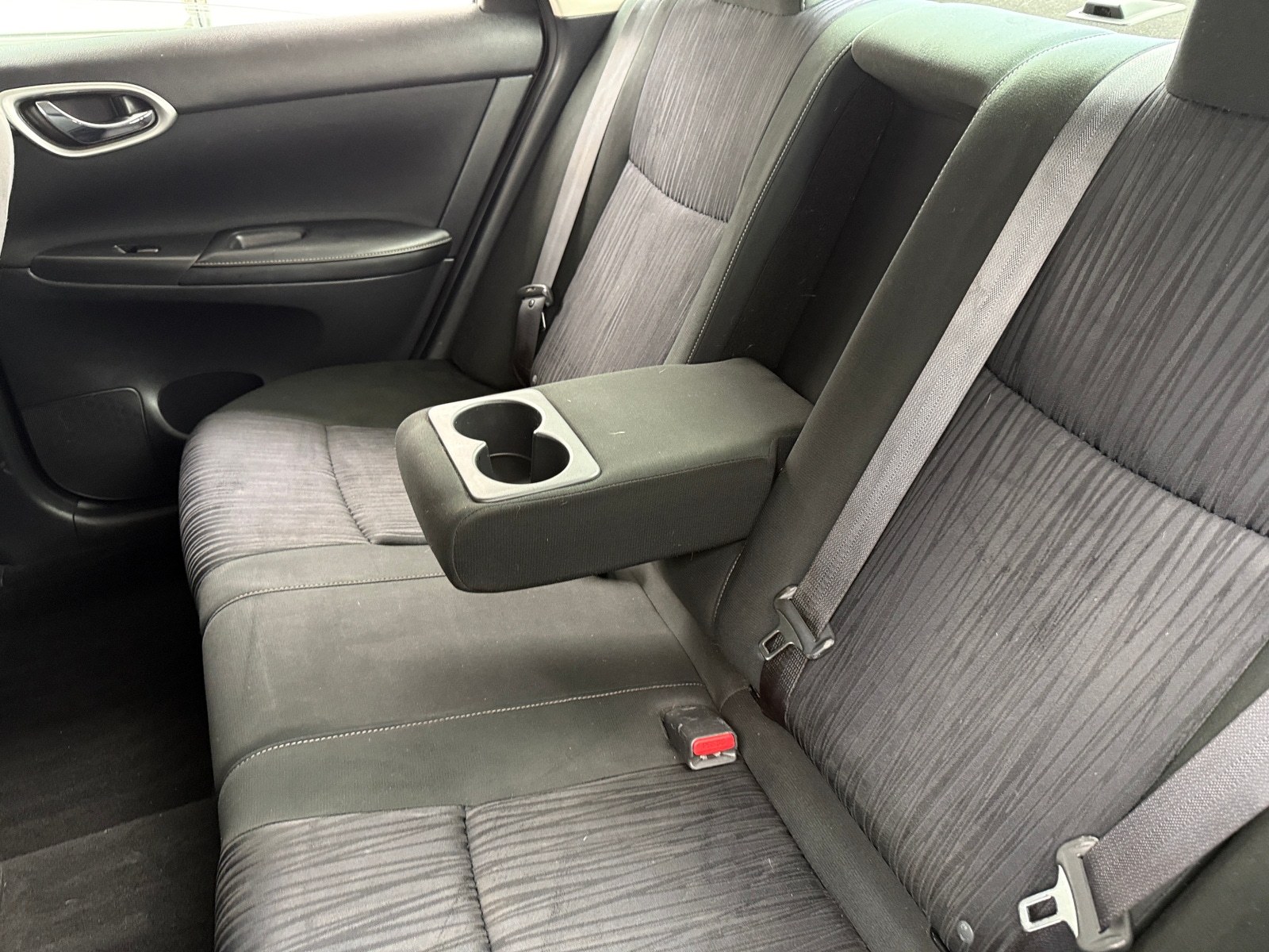 Thumbnail: 2019 Nissan Sentra - 6