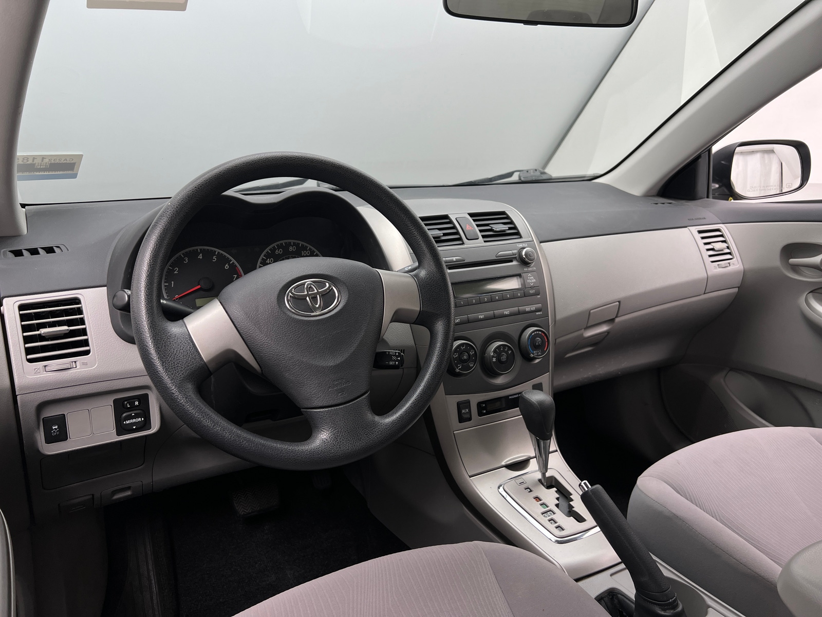 Thumbnail: 2011 Toyota Corolla - 3