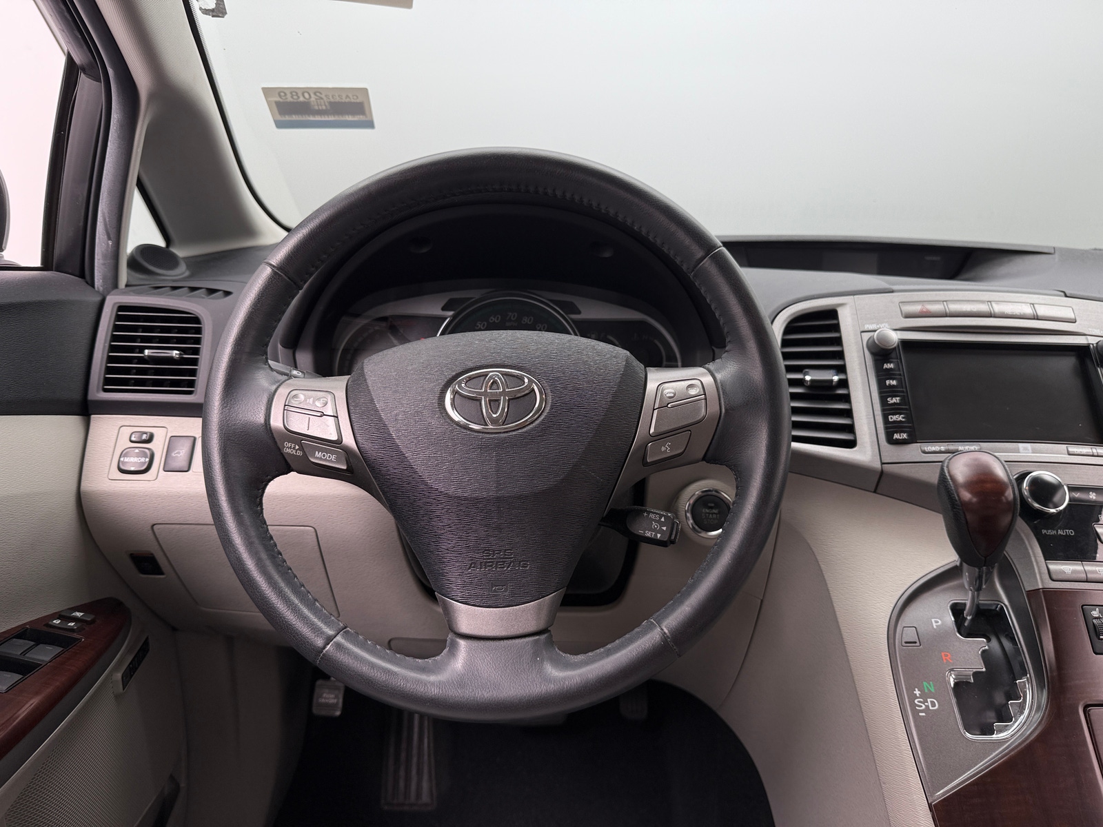 Thumbnail: 2011 Toyota Venza - 5