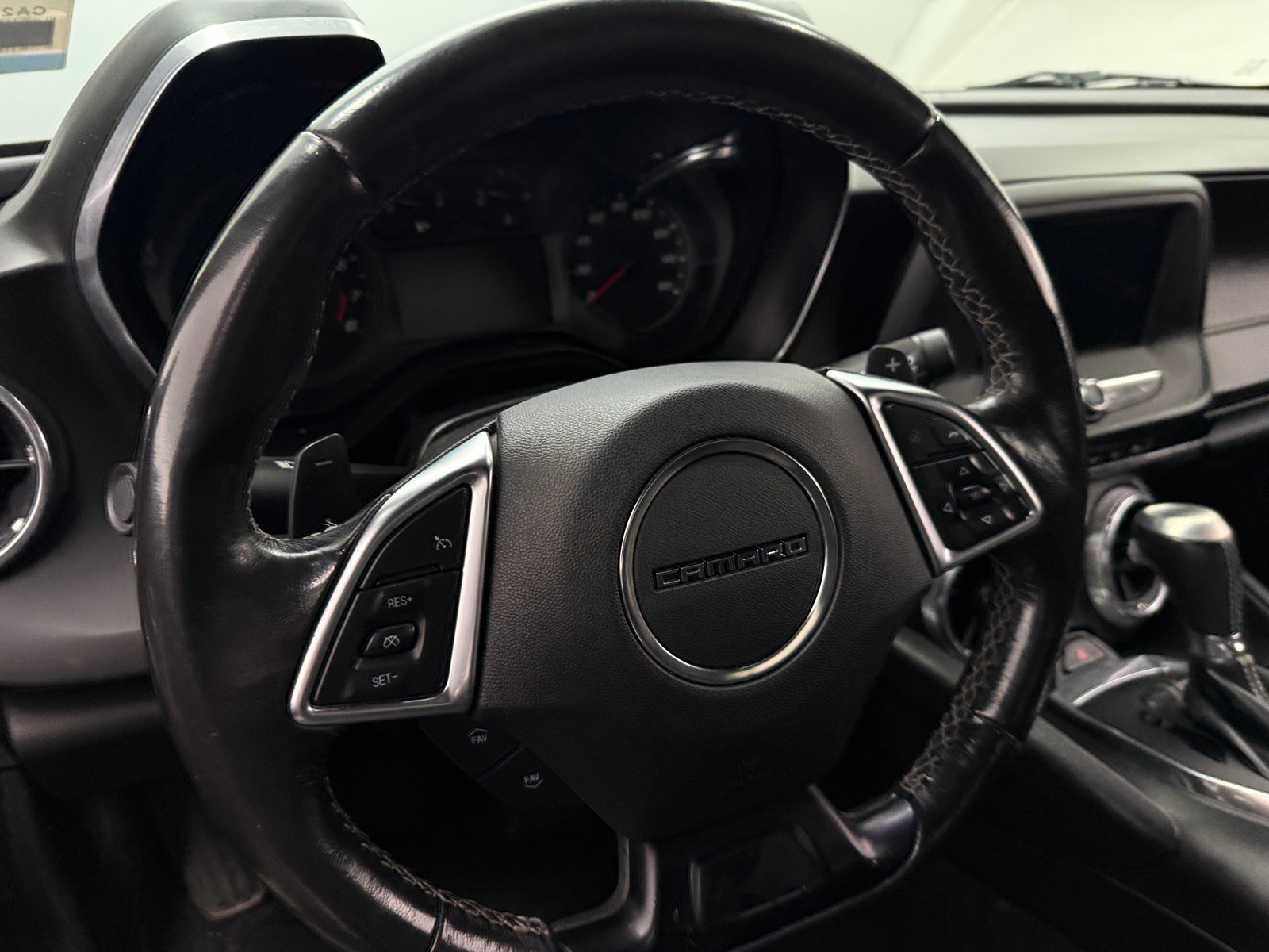 Thumbnail: 2019 Chevrolet Camaro - 5