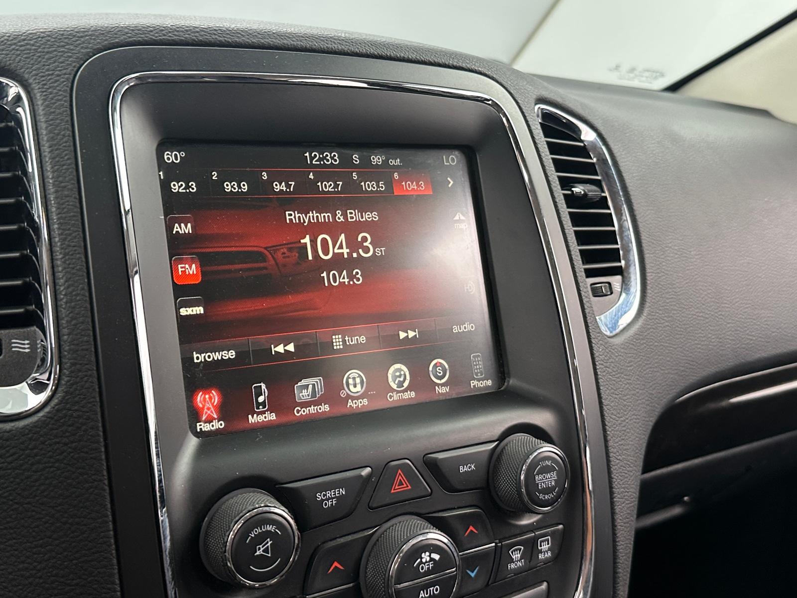 Thumbnail: 2015 Dodge Durango - 3