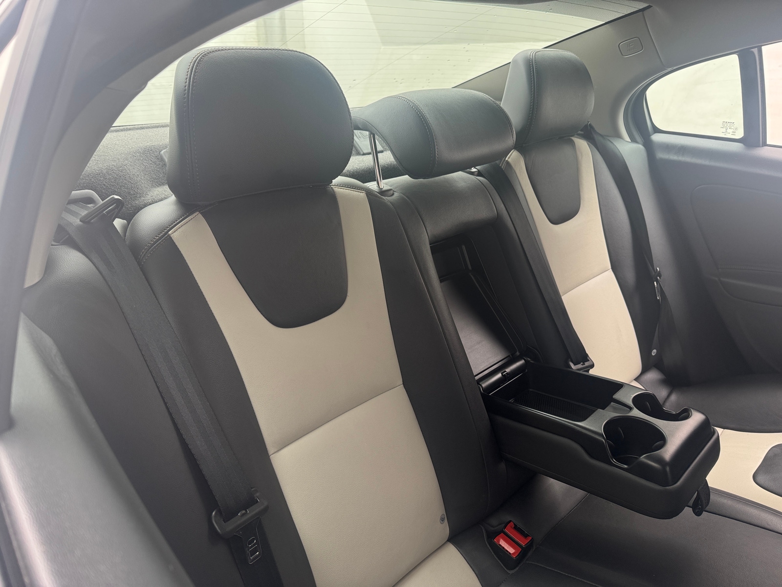 Thumbnail: 2017 Volvo S60 - 5