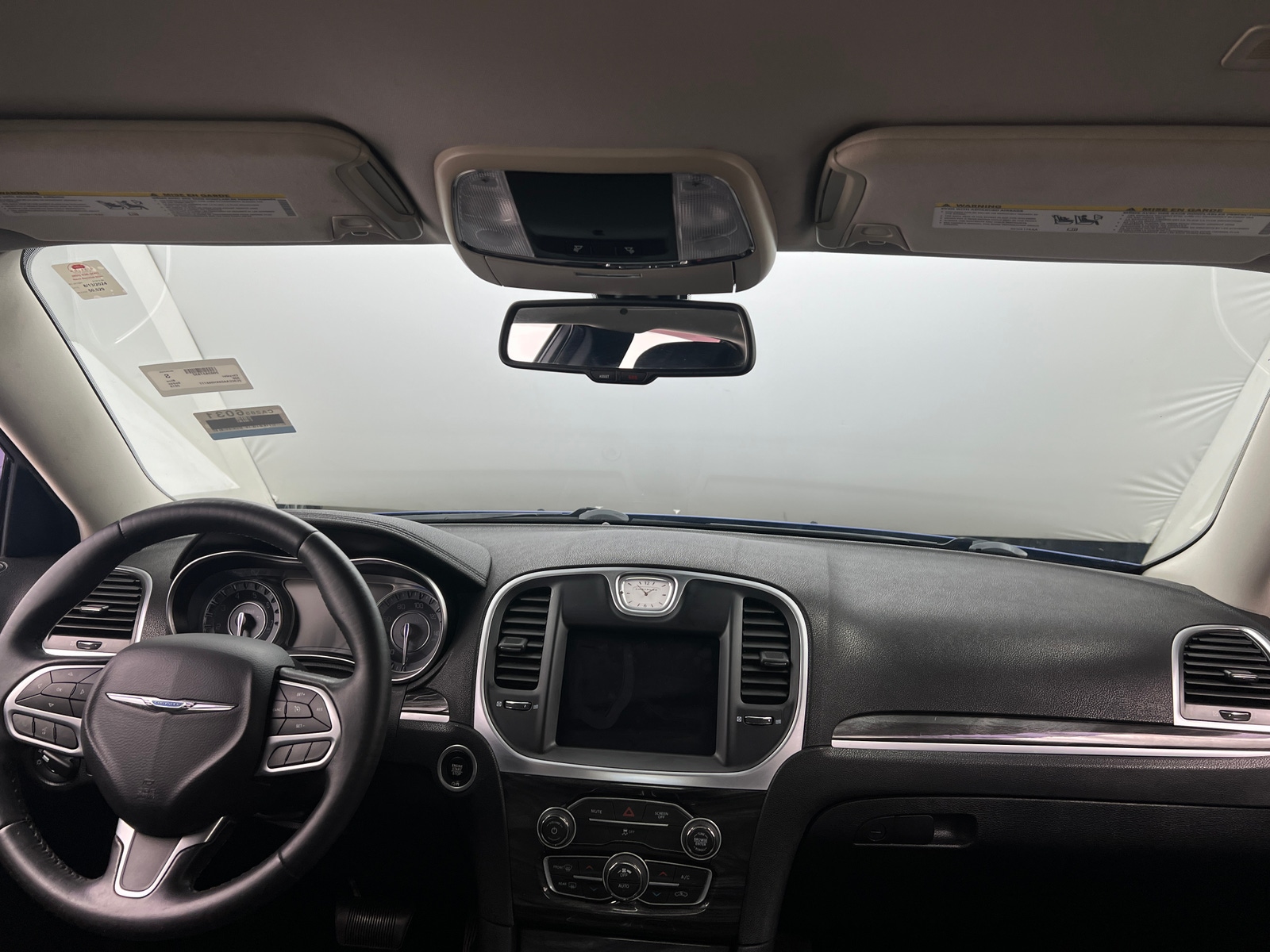 Thumbnail: 2019 Chrysler 300 - 3