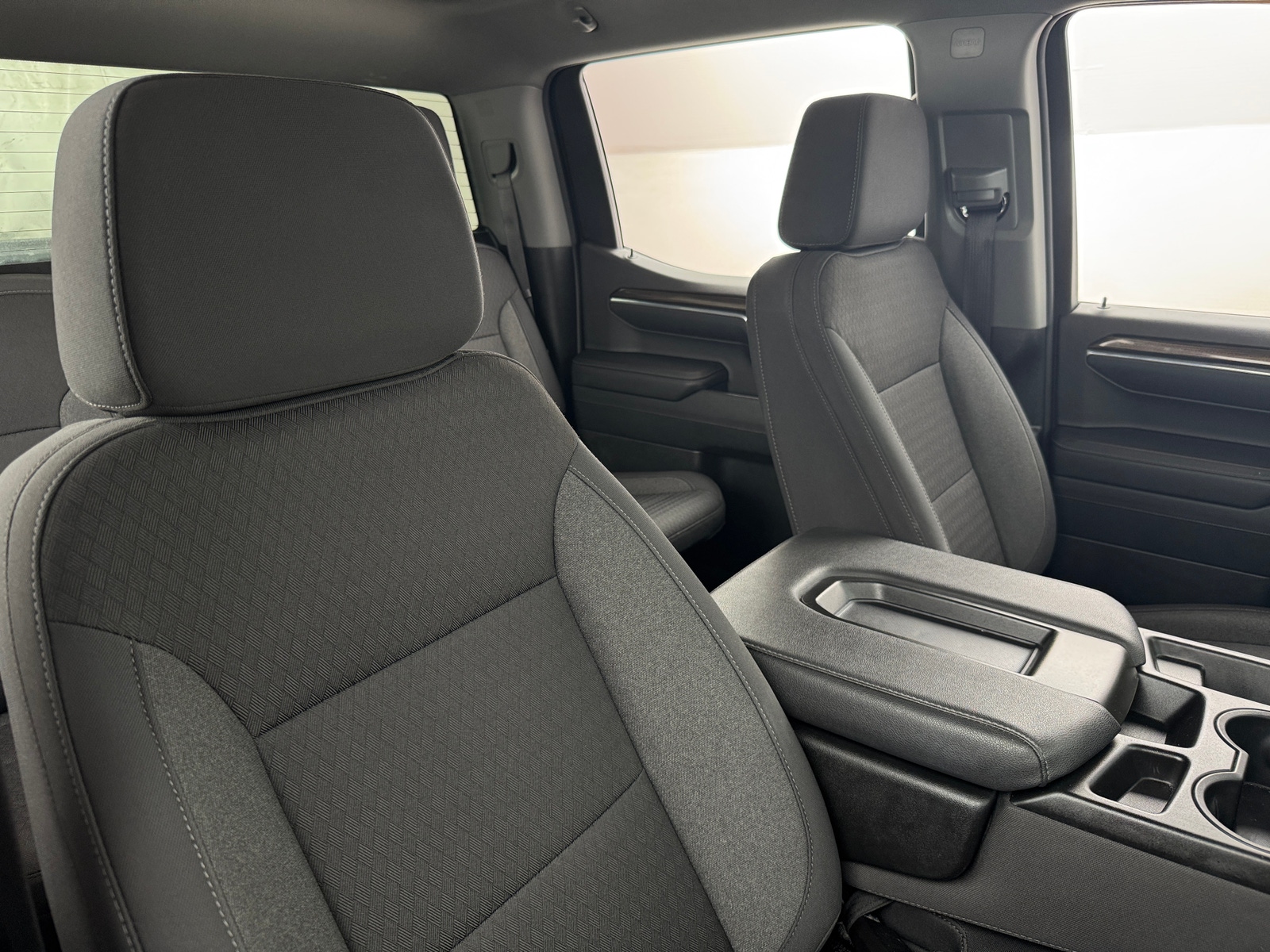Thumbnail: 2024 Chevrolet Silverado 1500 - 2