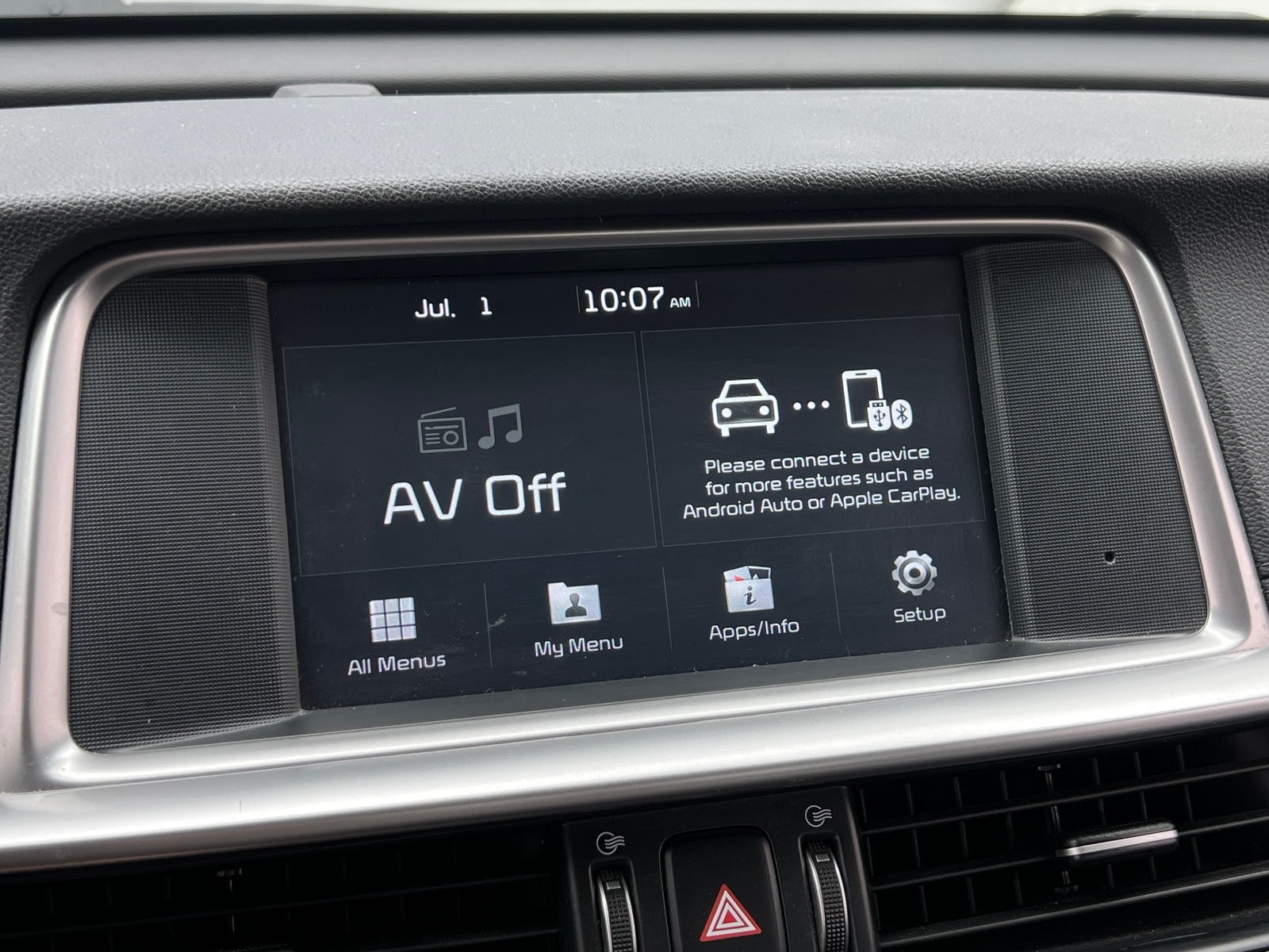 Thumbnail: 2019 Kia Optima - 4