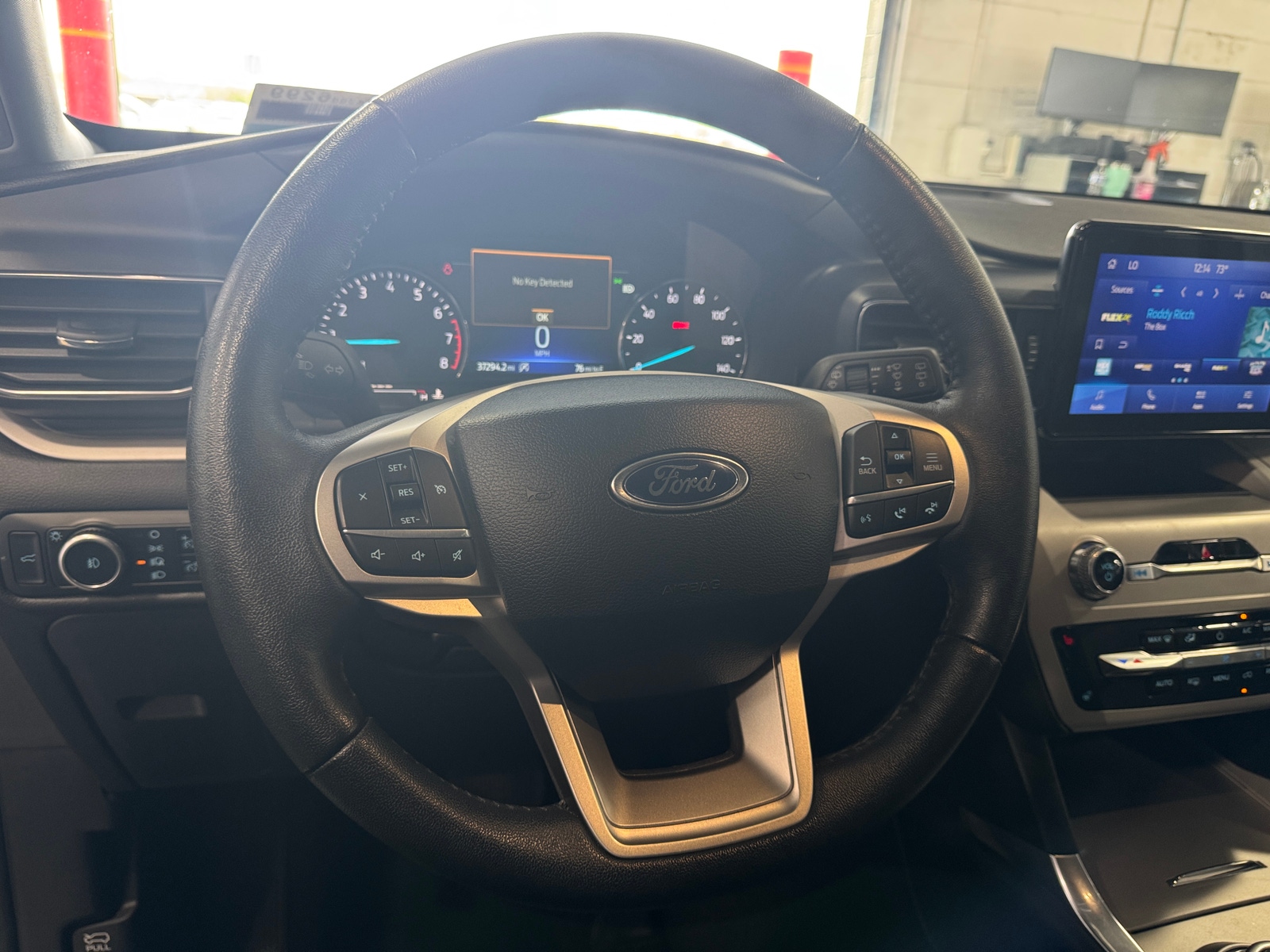 Thumbnail: 2024 Ford Explorer - 4