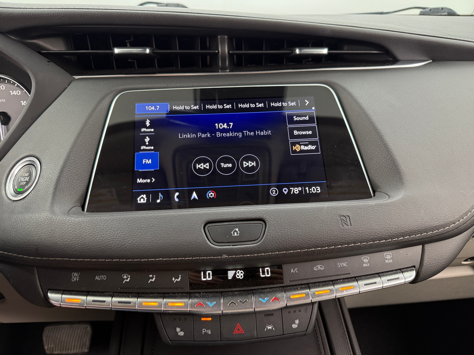 Thumbnail: 2020 Cadillac XT4 - 3