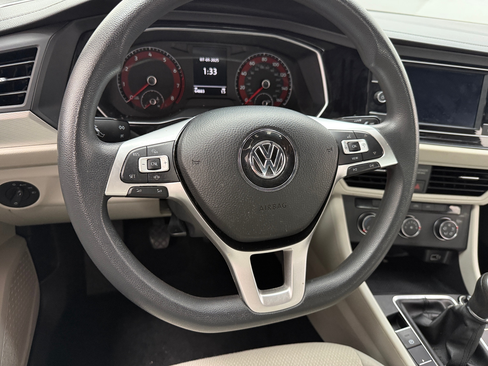 Thumbnail: 2019 Volkswagen Jetta - 5