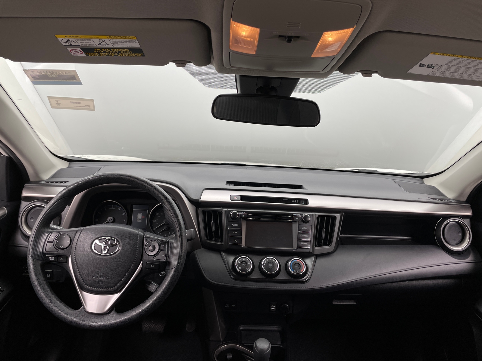Thumbnail: 2018 Toyota RAV4 - 3