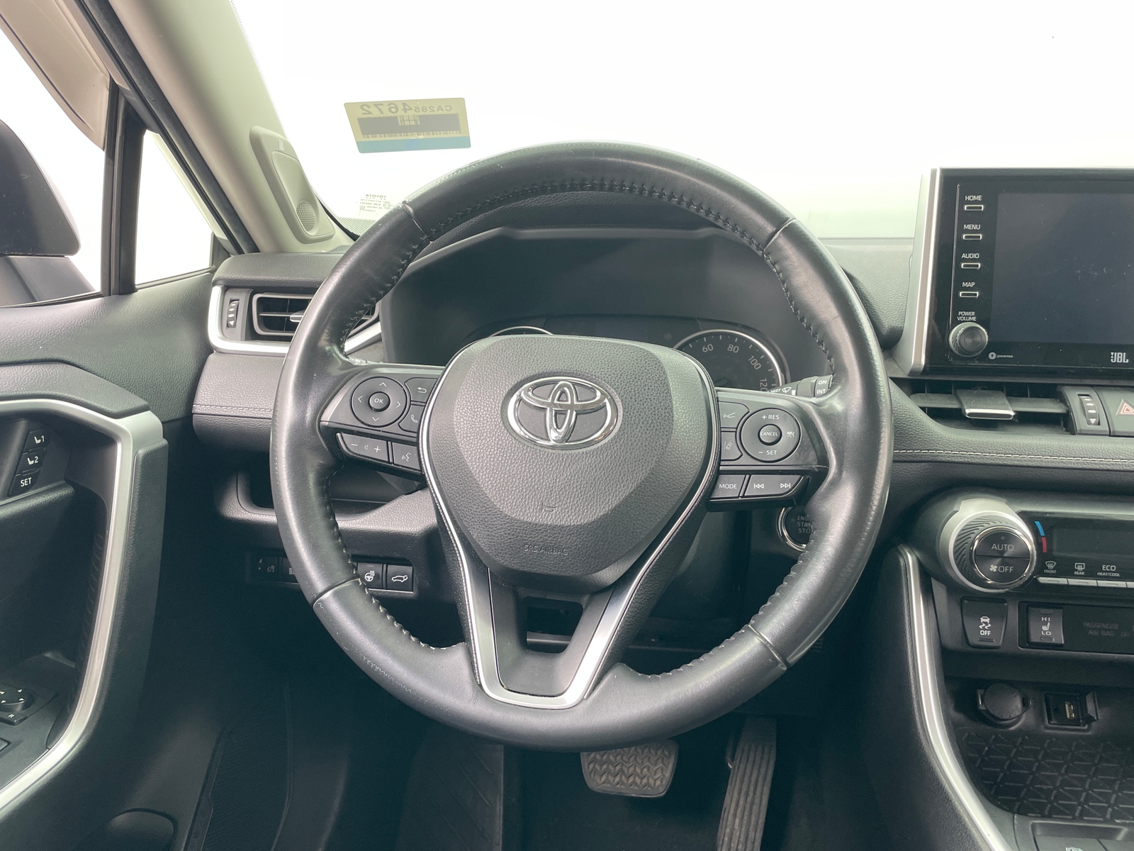 Thumbnail: 2019 Toyota RAV4 - 4