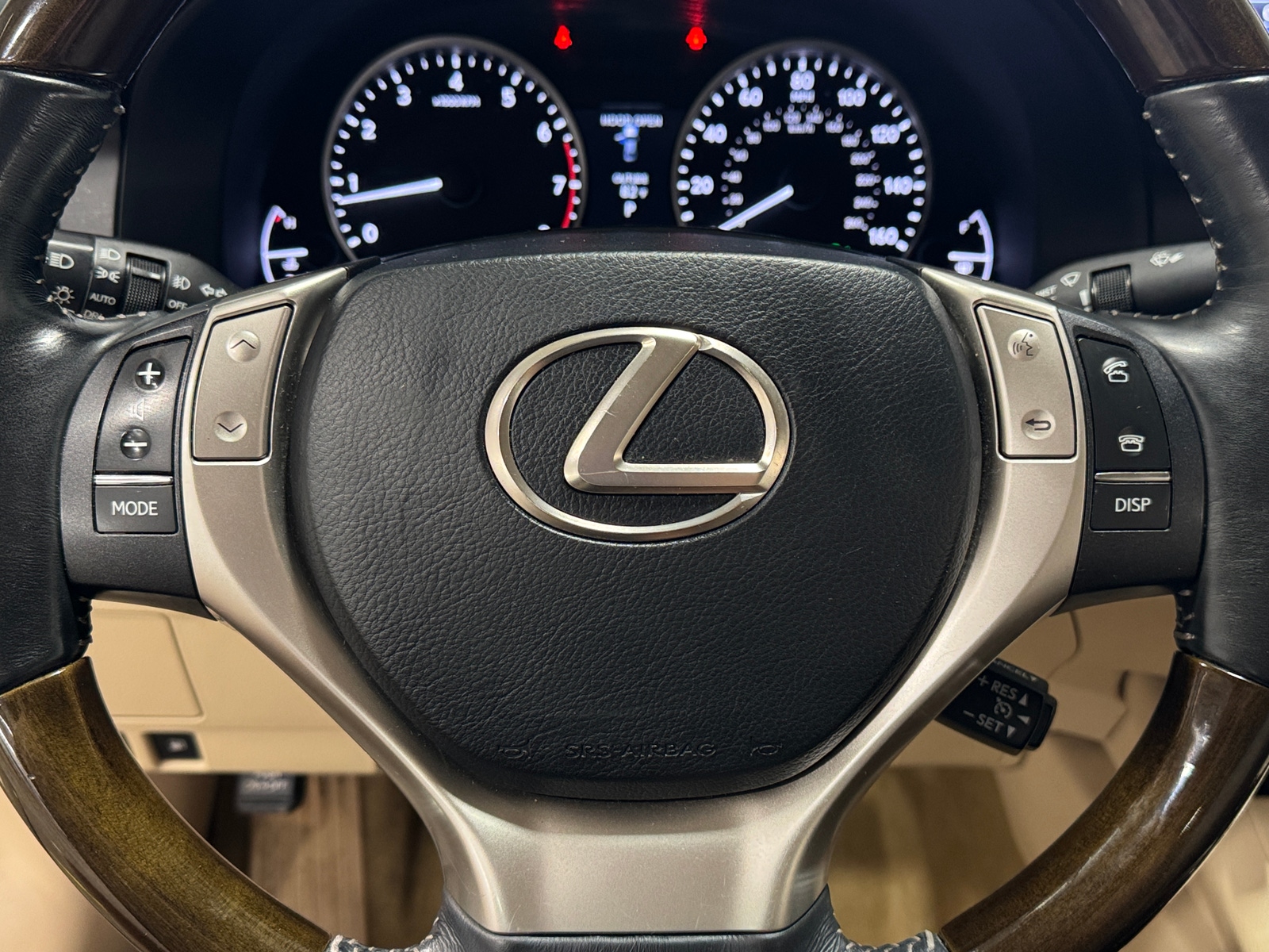 Thumbnail: 2015 Lexus ES - 5