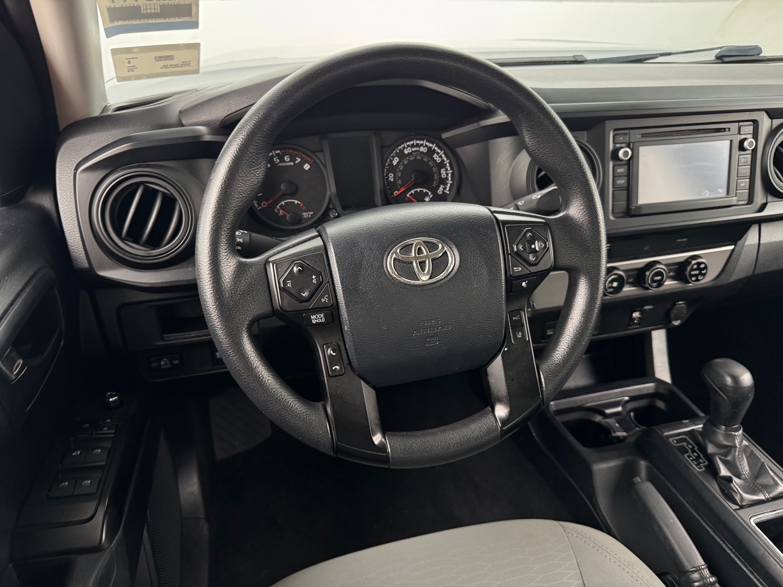 Thumbnail: 2018 Toyota Tacoma - 5