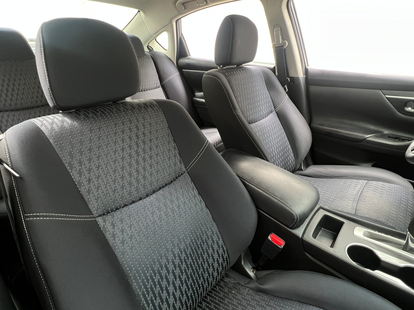 Thumbnail: 2016 Nissan Altima - 2