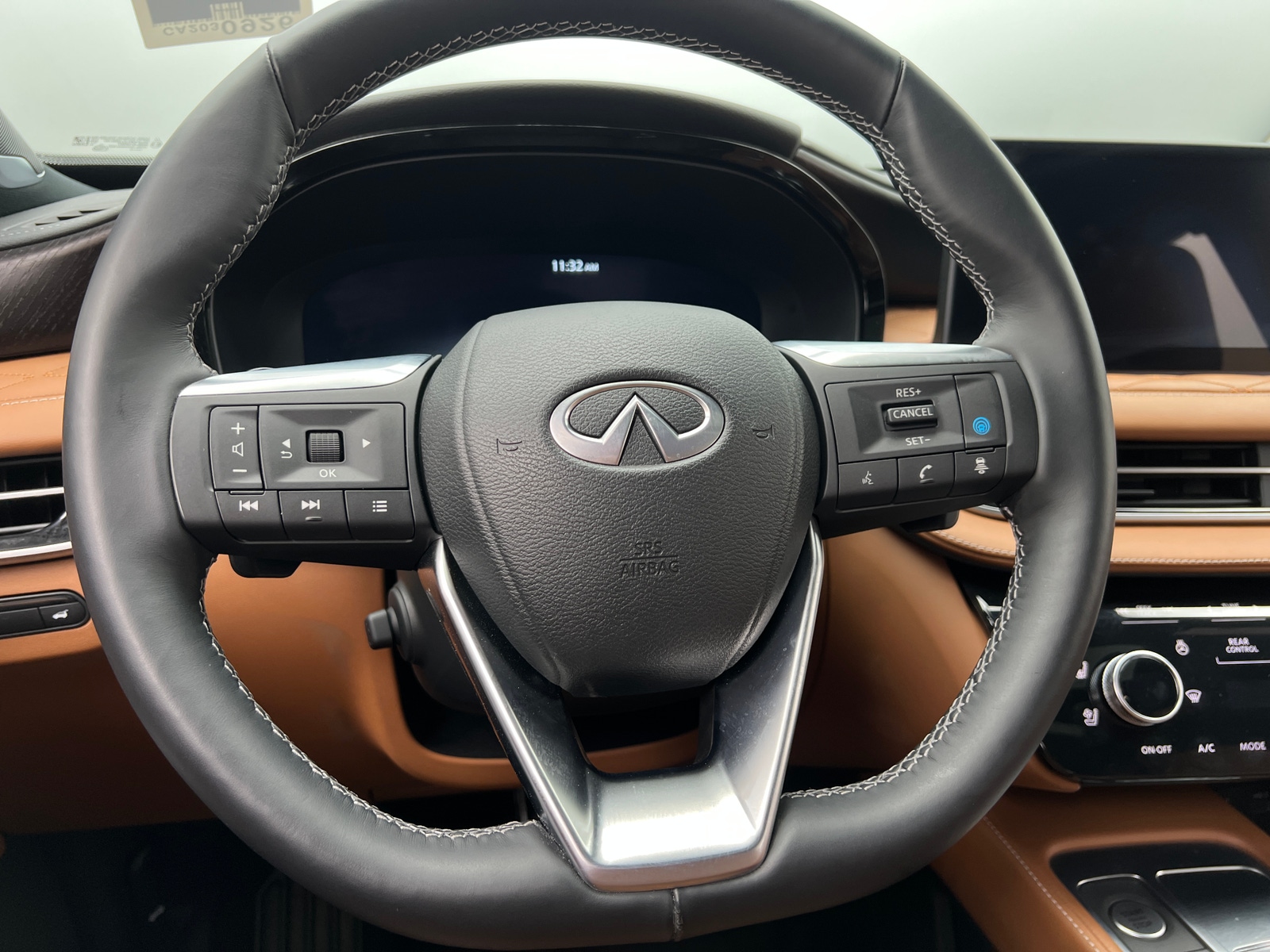 Thumbnail: 2024 INFINITI QX60 - 5