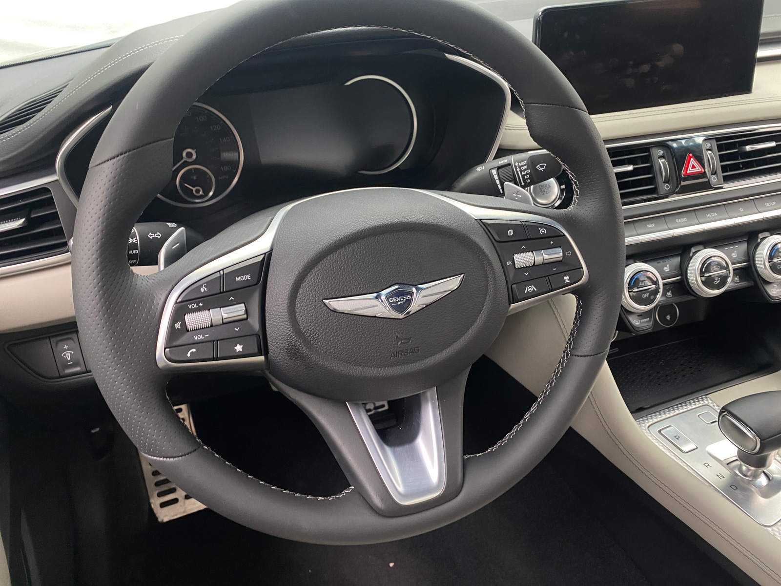 Thumbnail: 2023 Genesis G70 - 4