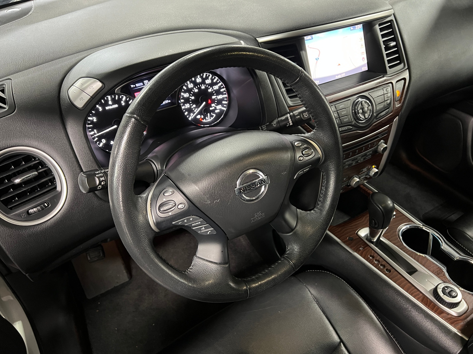 Thumbnail: 2017 Nissan Pathfinder - 4