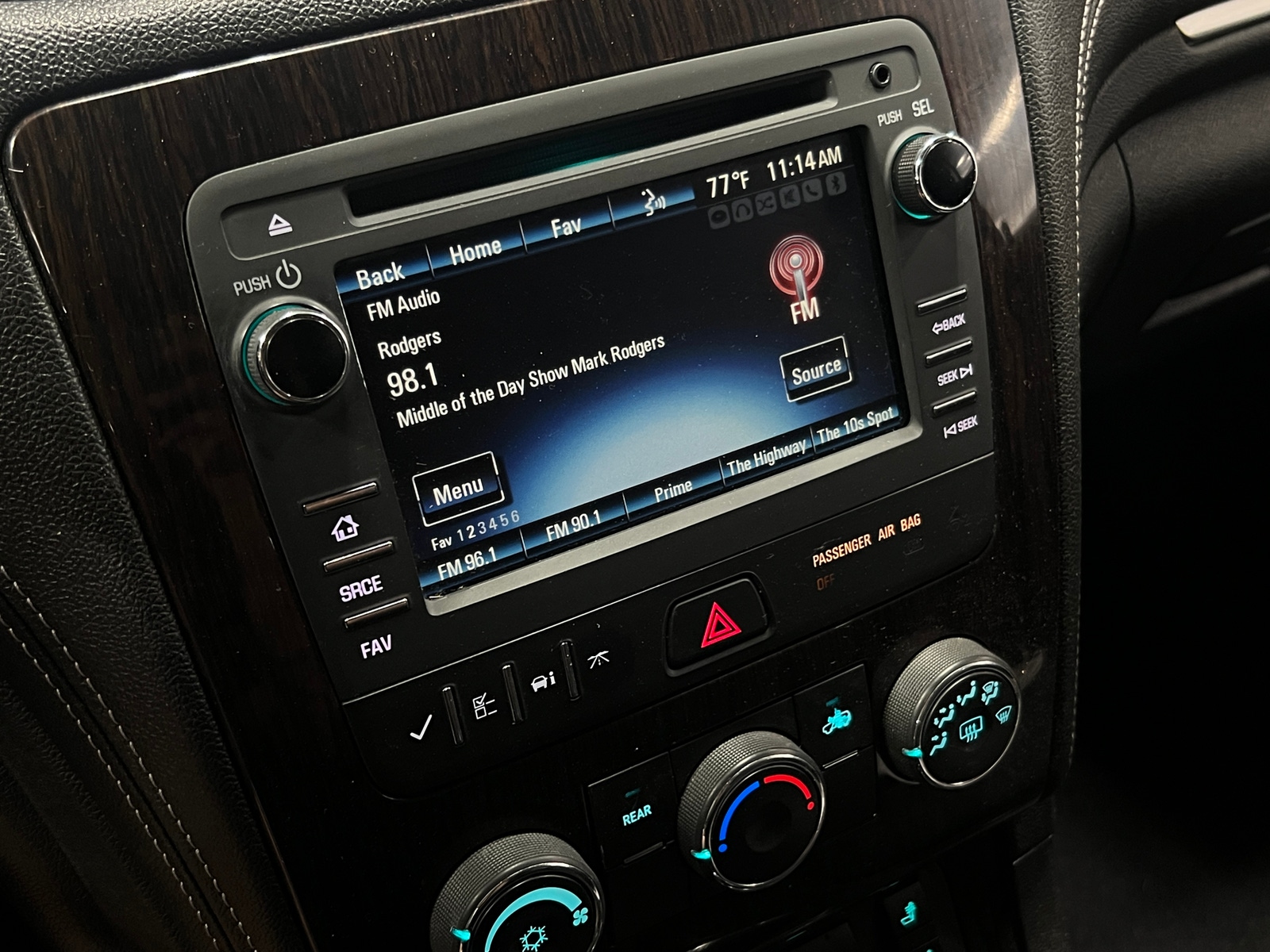 Thumbnail: 2017 Chevrolet Traverse - 4