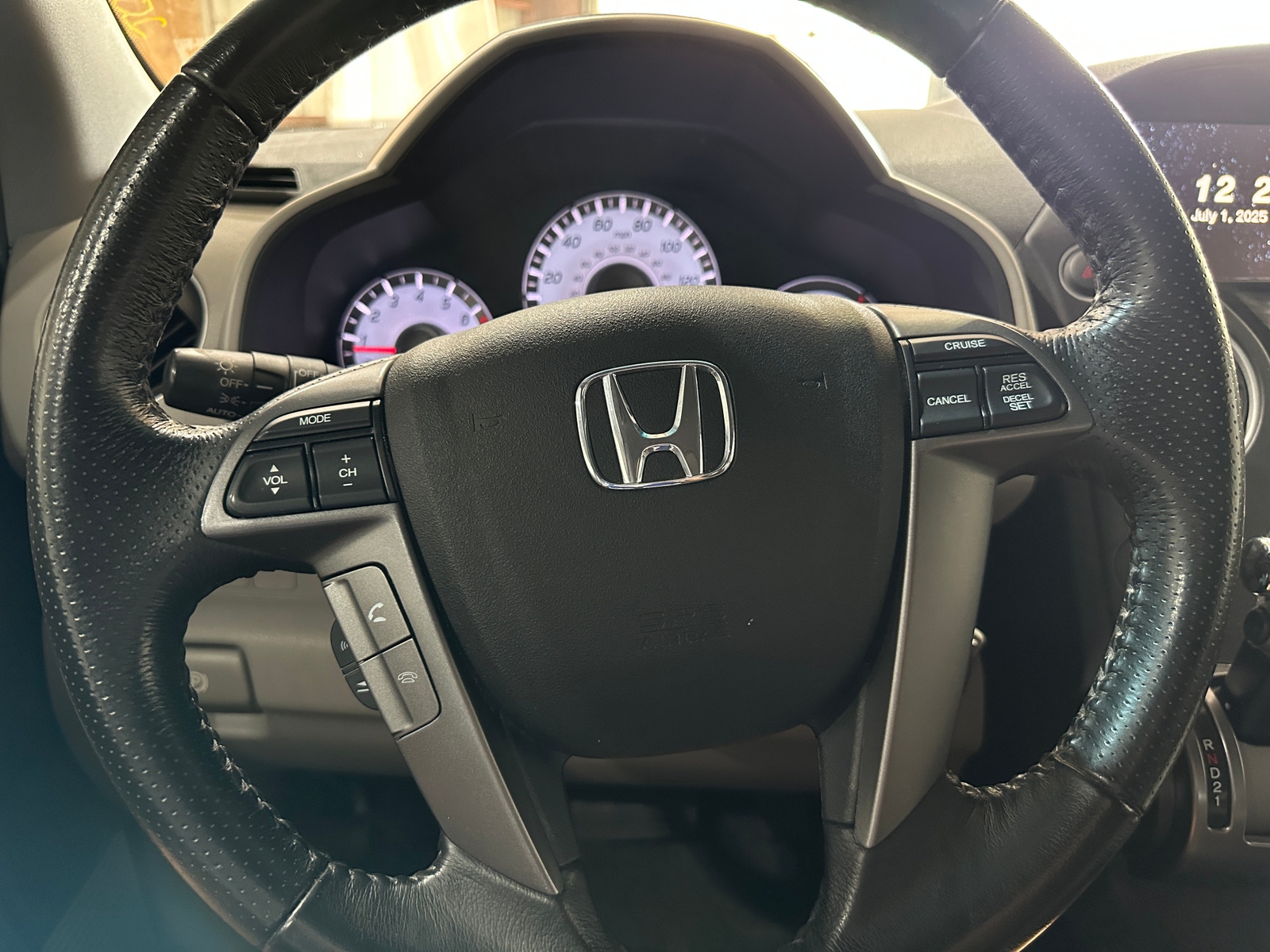 Thumbnail: 2015 Honda Pilot - 4