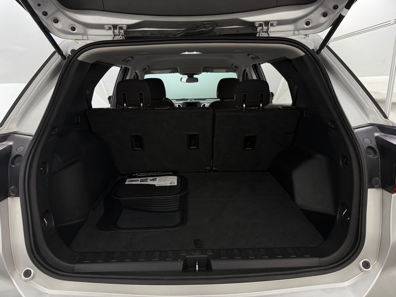 Thumbnail: 2019 Chevrolet Equinox - 7