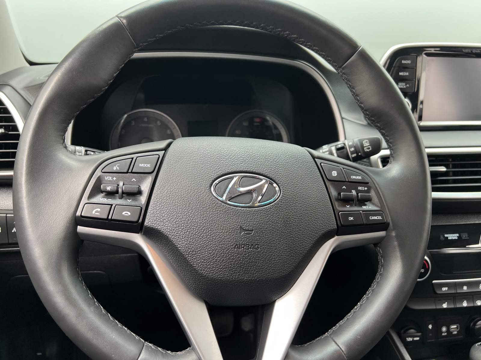 Thumbnail: 2021 Hyundai Tucson - 4