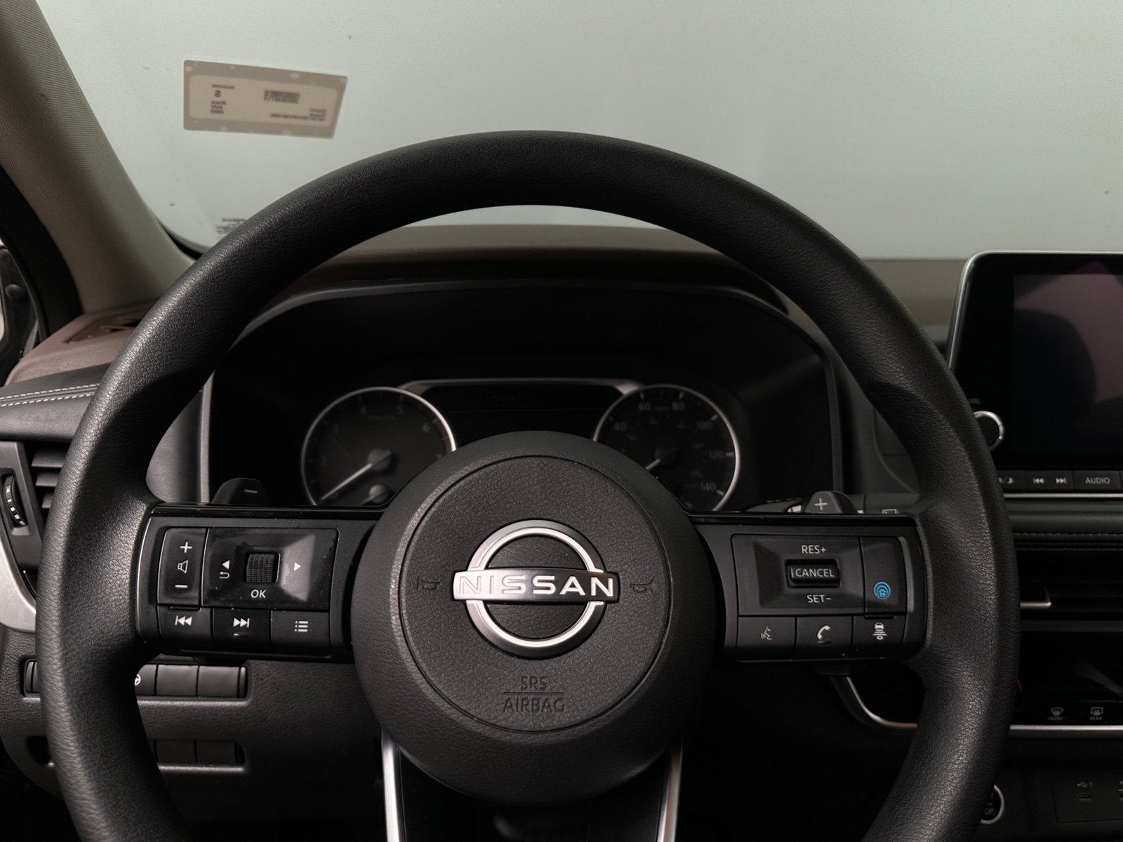 Thumbnail: 2023 Nissan Rogue - 5
