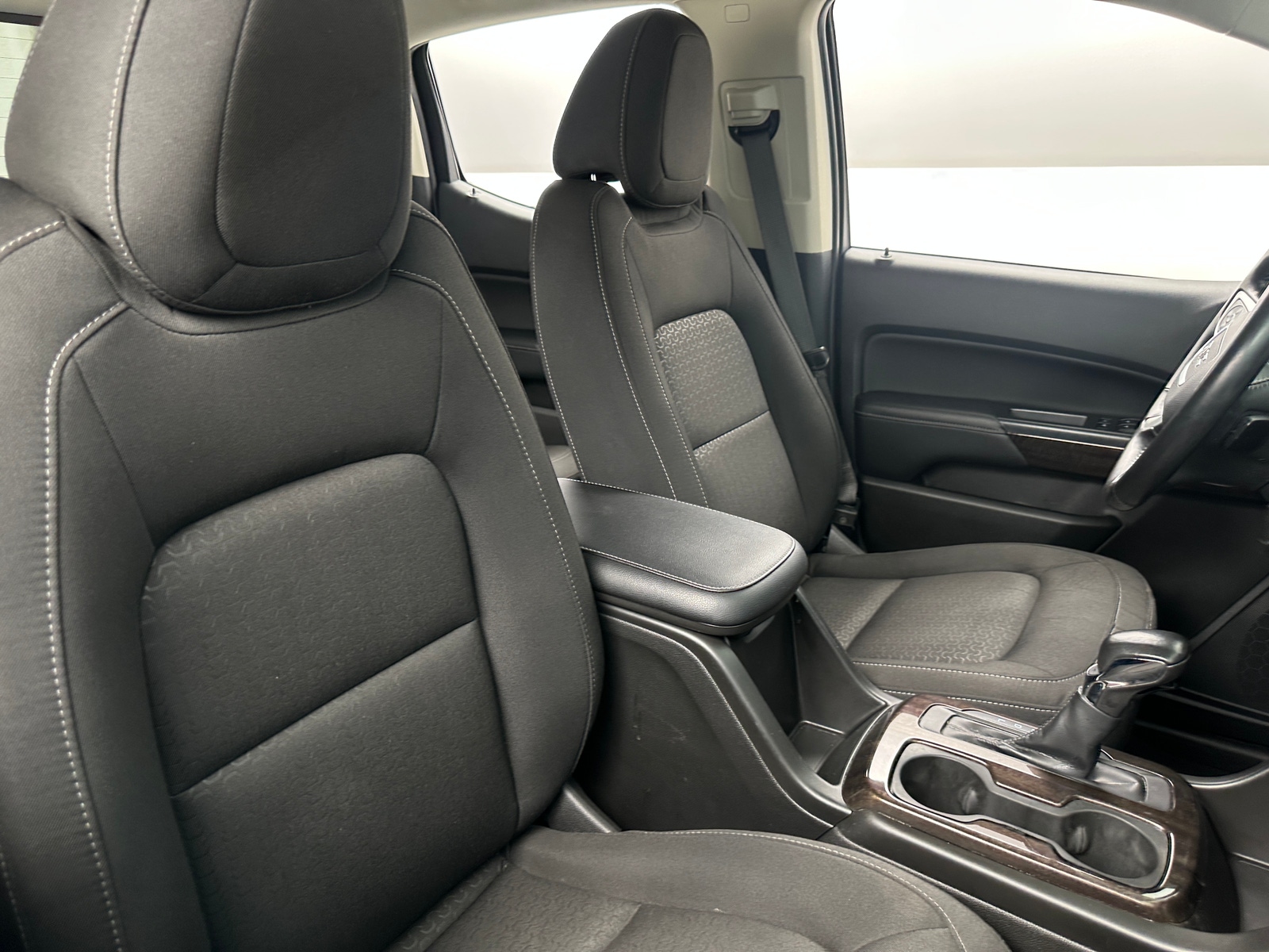 Thumbnail: 2022 GMC Canyon - 2