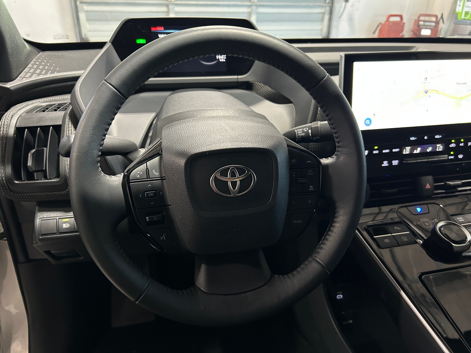 Thumbnail: 2024 Toyota bZ4X - 4