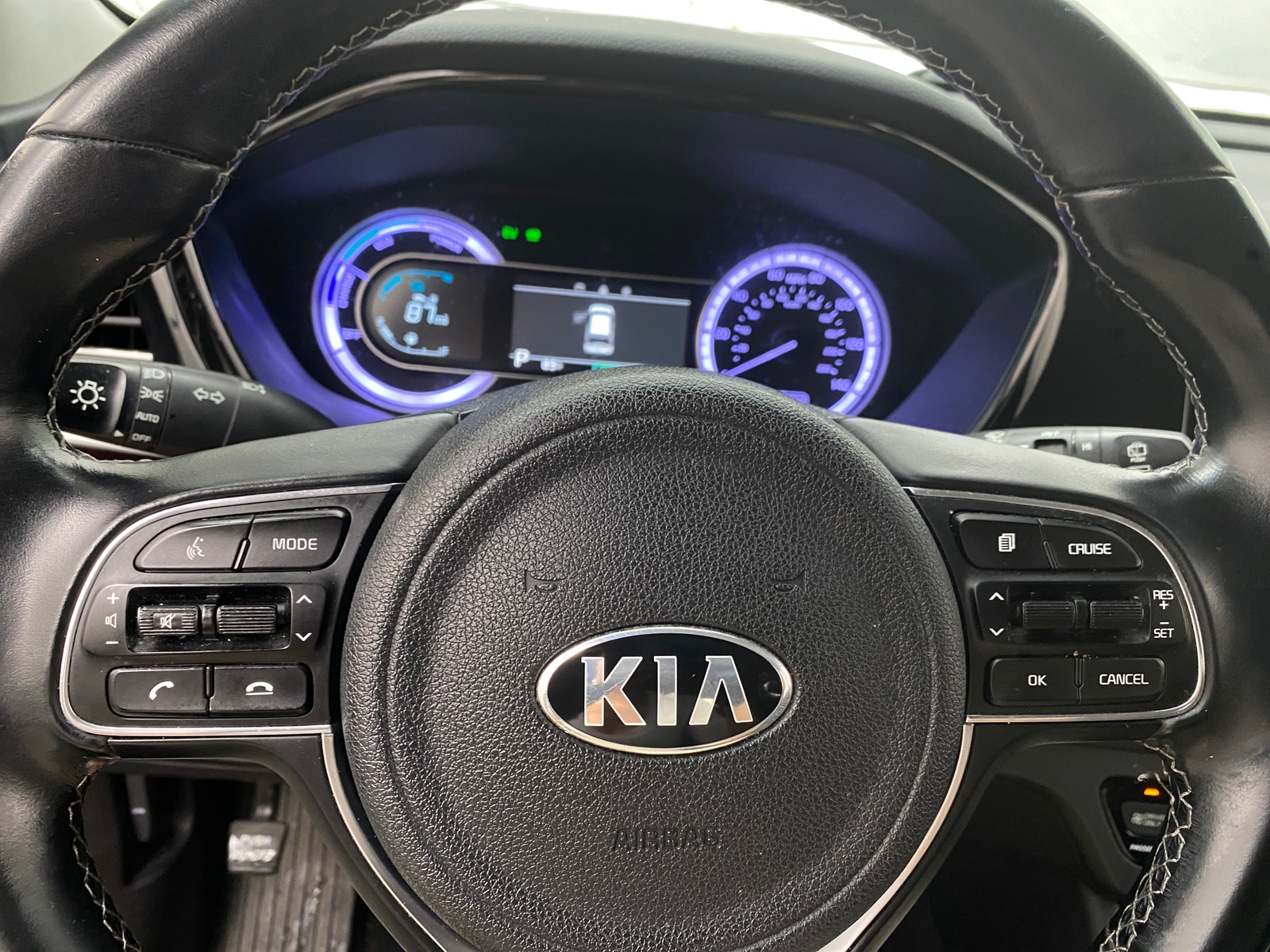 Thumbnail: 2020 Kia Niro - 5