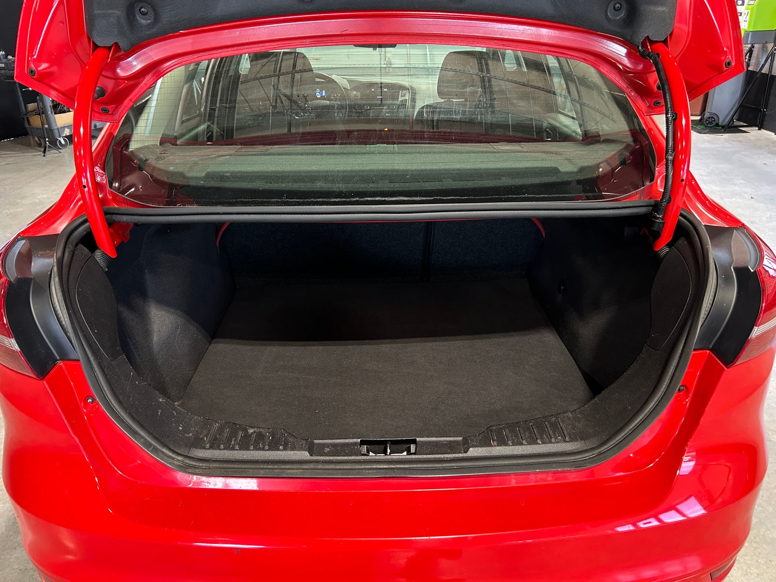 Thumbnail: 2016 Ford Focus - 7