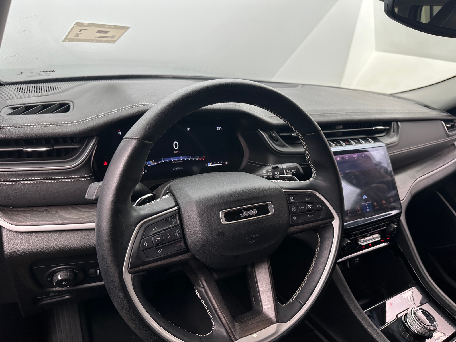Thumbnail: 2022 Jeep Grand Cherokee L - 2