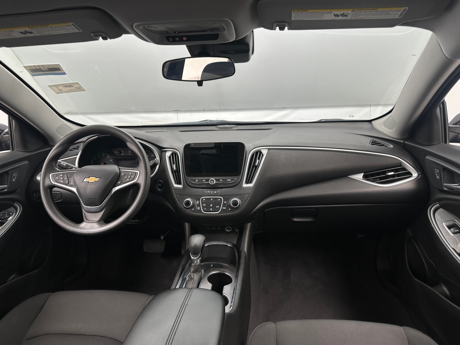 Thumbnail: 2023 Chevrolet Malibu - 3