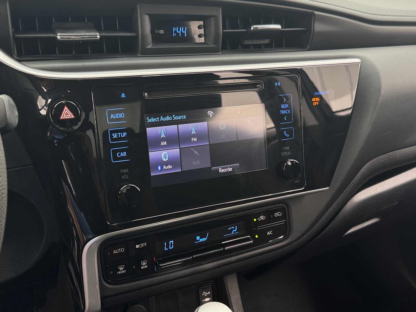 Thumbnail: 2019 Toyota Corolla - 4