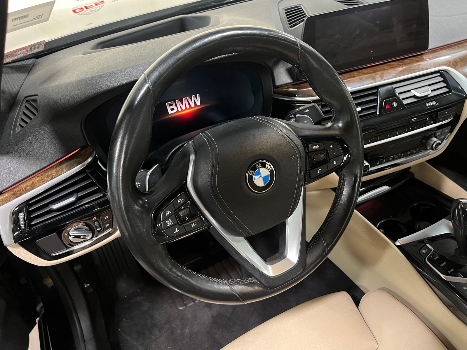 Thumbnail: 2019 BMW 5 Series - 4