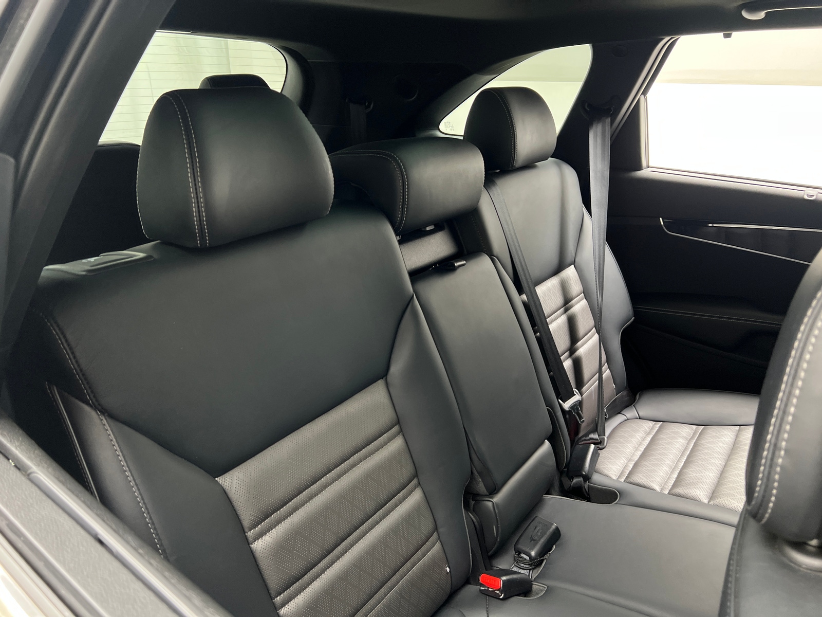Thumbnail: 2016 Kia Sorento - 5