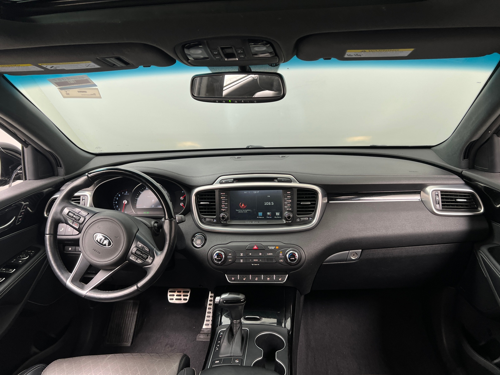 Thumbnail: 2016 Kia Sorento - 2