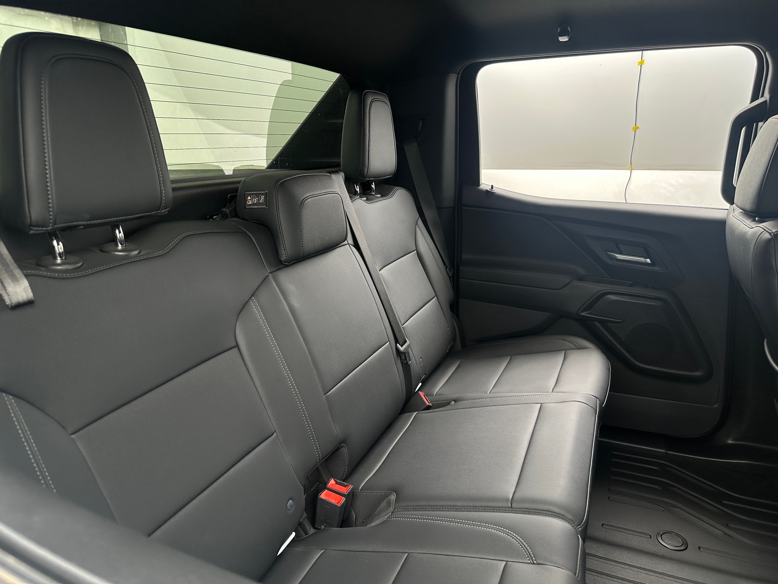 Thumbnail: 2024 Chevrolet Silverado EV - 6