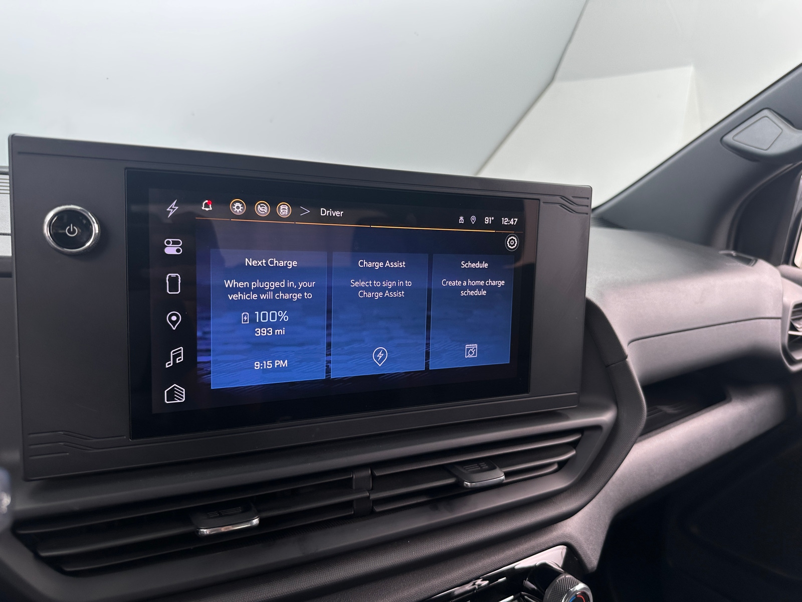 Thumbnail: 2024 Chevrolet Silverado EV - 4