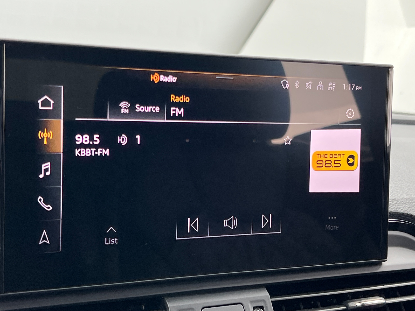Thumbnail: 2021 Audi SQ5 - 3