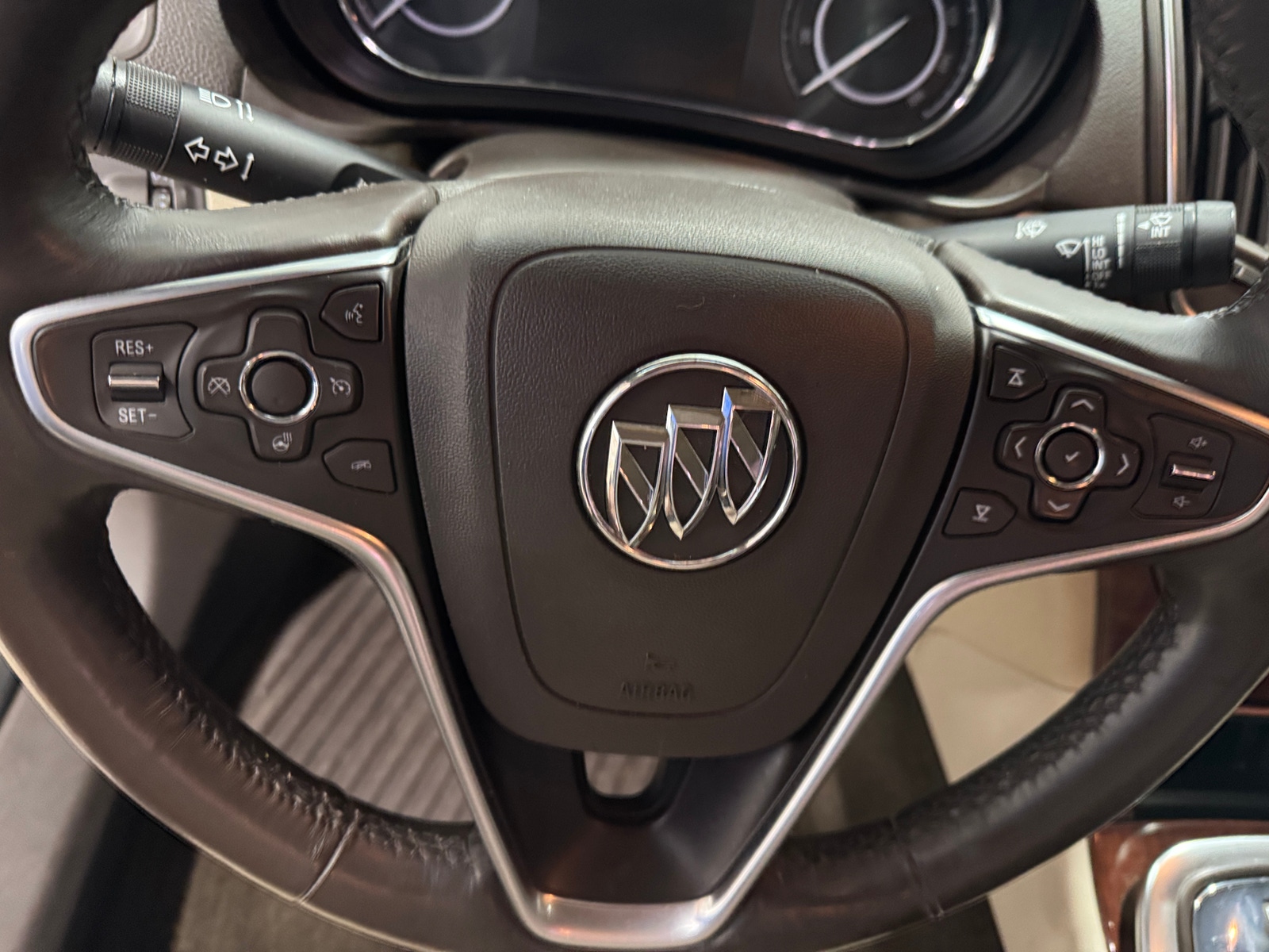 Thumbnail: 2015 Buick Regal - 4
