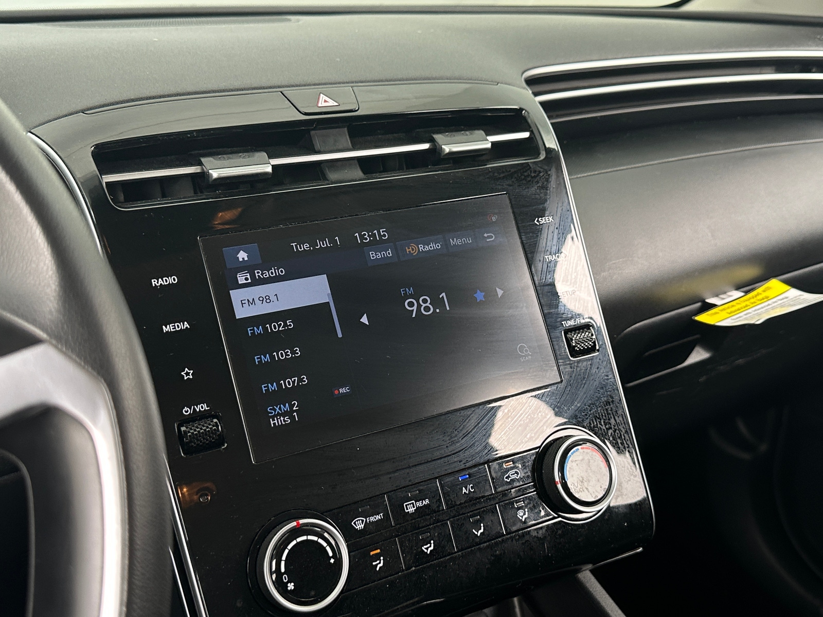 Thumbnail: 2022 Hyundai Tucson - 4