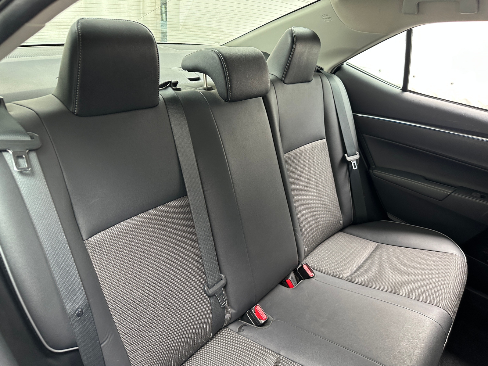 Thumbnail: 2014 Toyota Corolla - 6