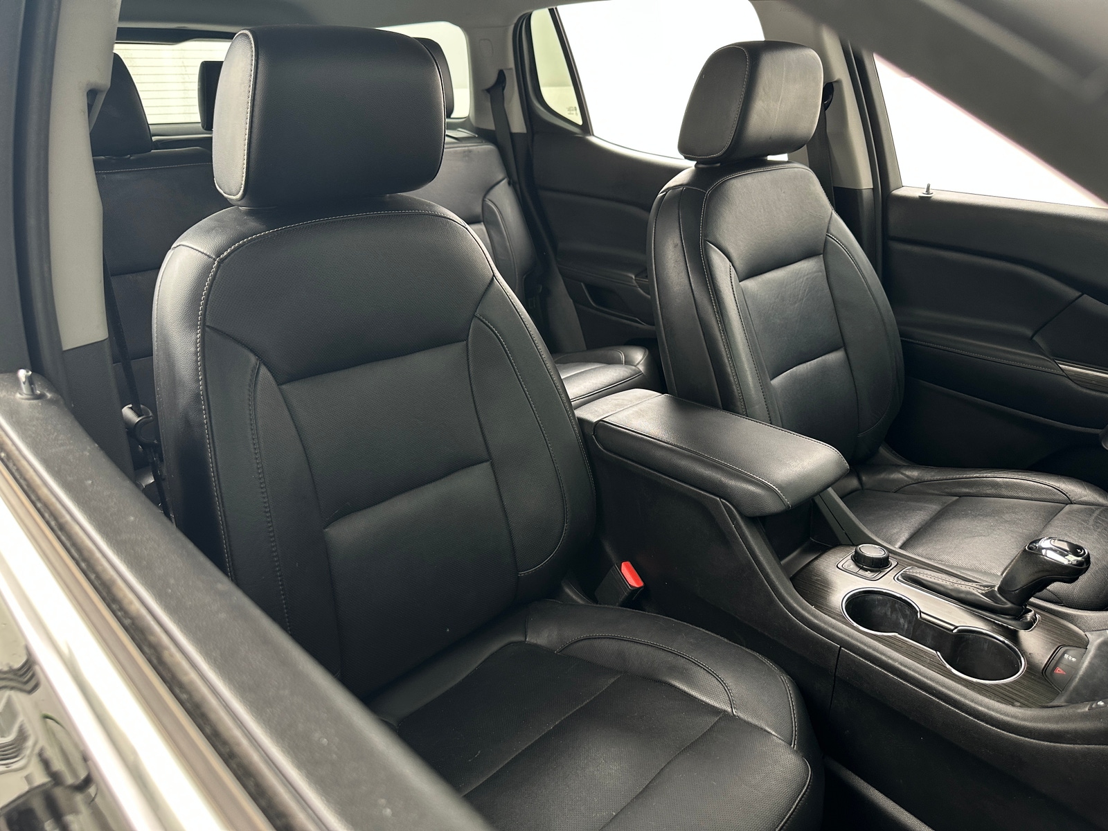 Thumbnail: 2018 GMC Acadia - 2