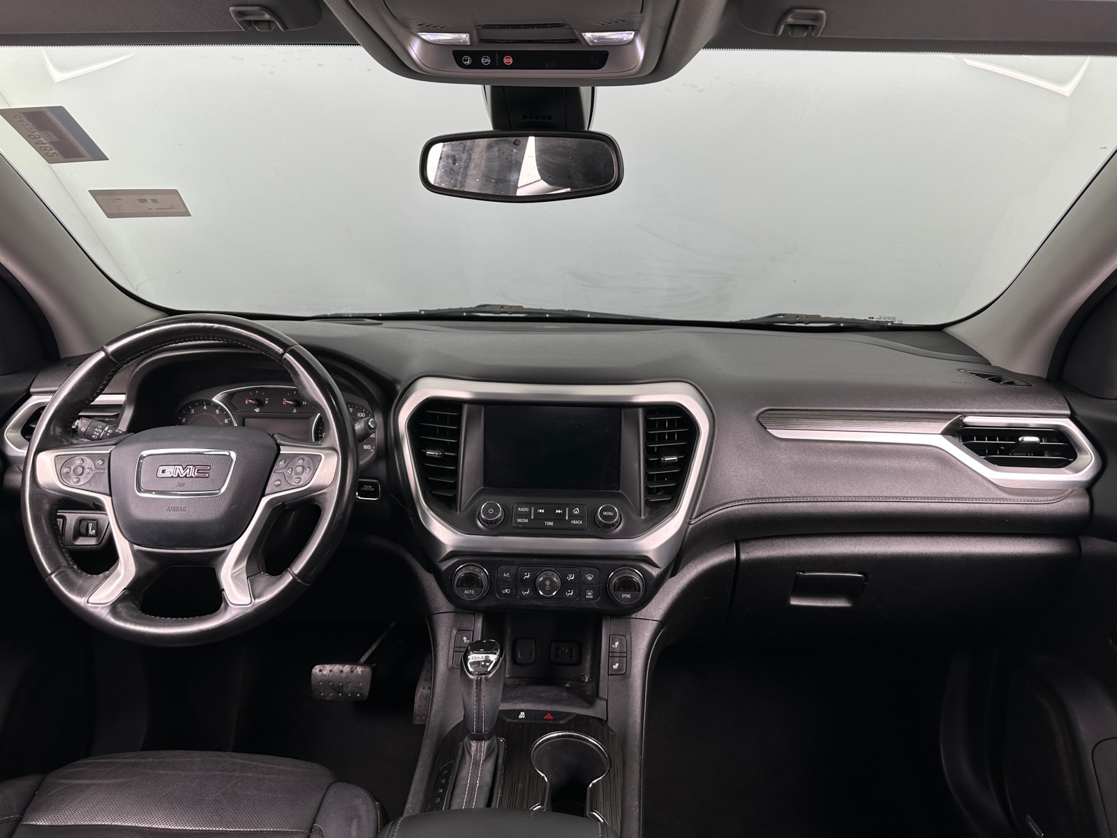Thumbnail: 2018 GMC Acadia - 3