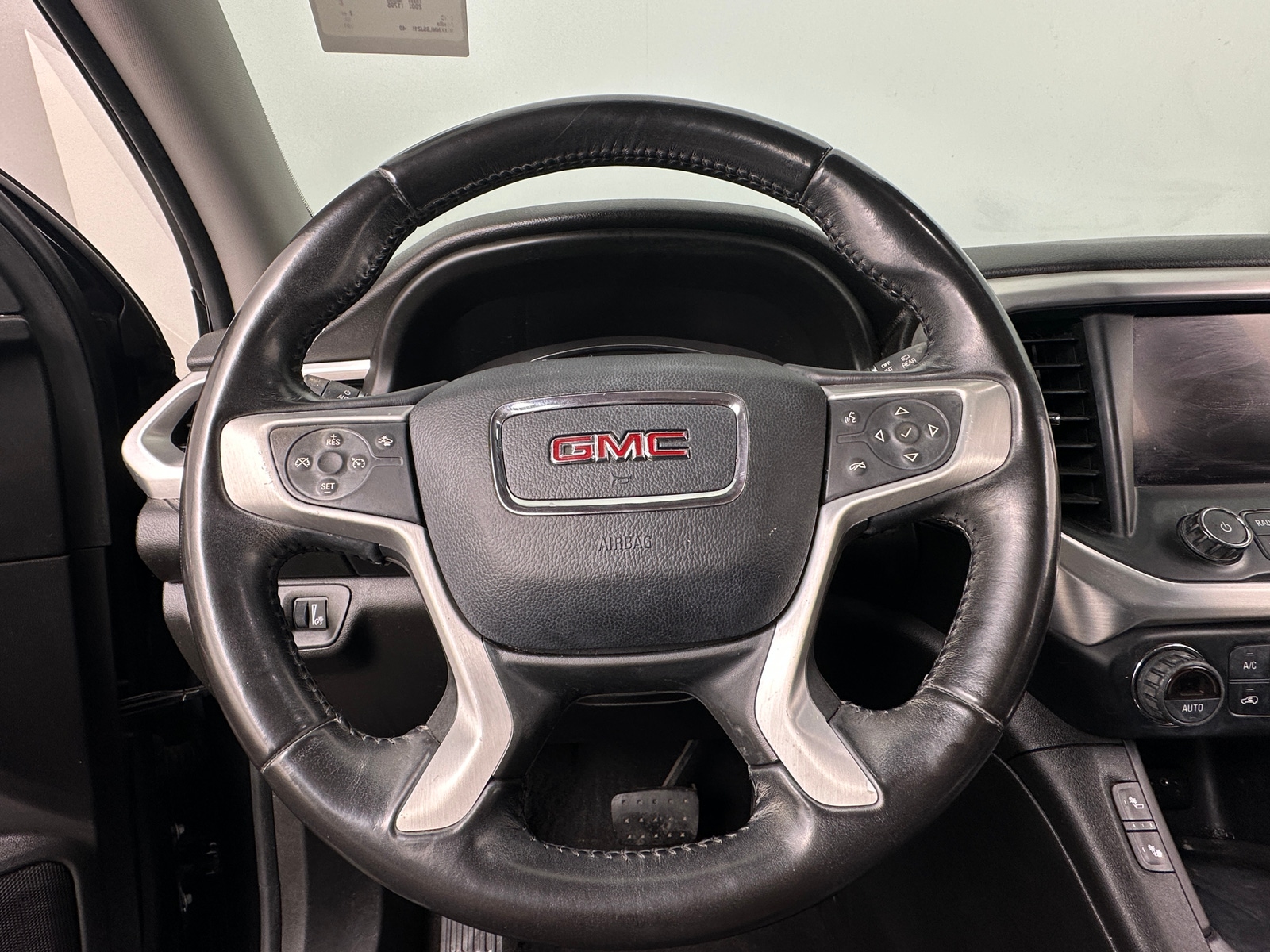 Thumbnail: 2018 GMC Acadia - 5