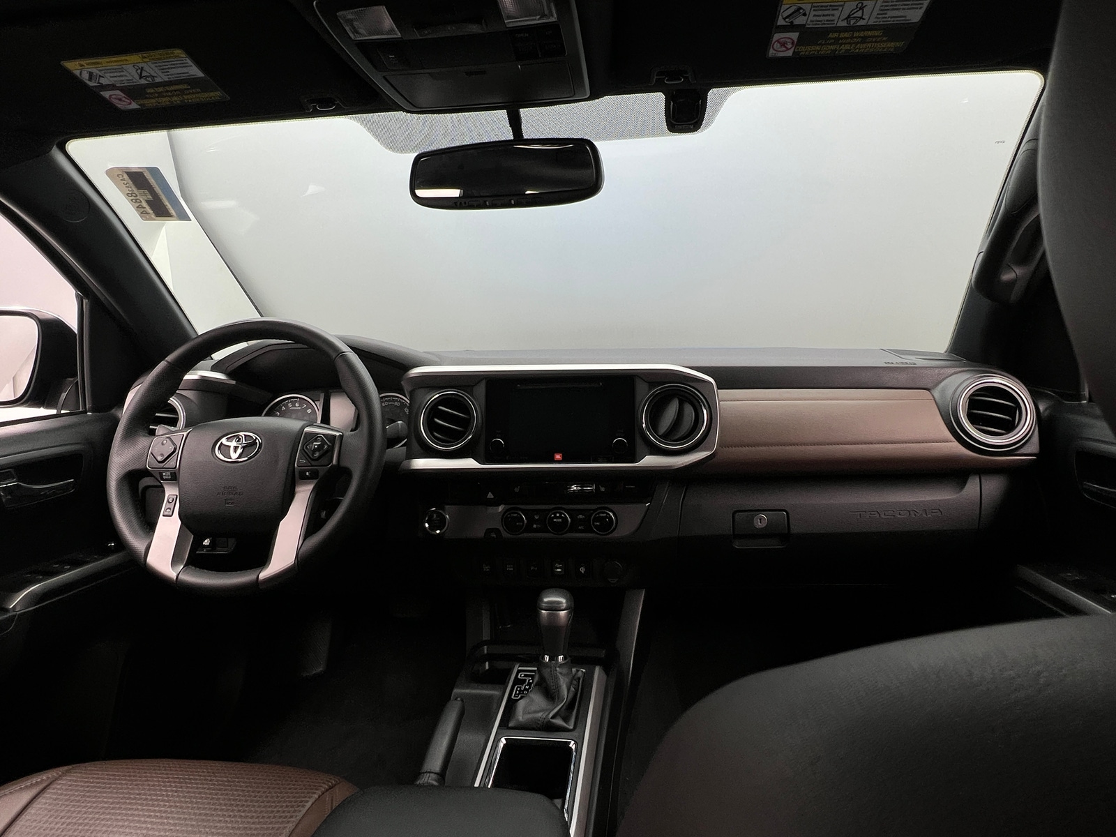Thumbnail: 2017 Toyota Tacoma - 2