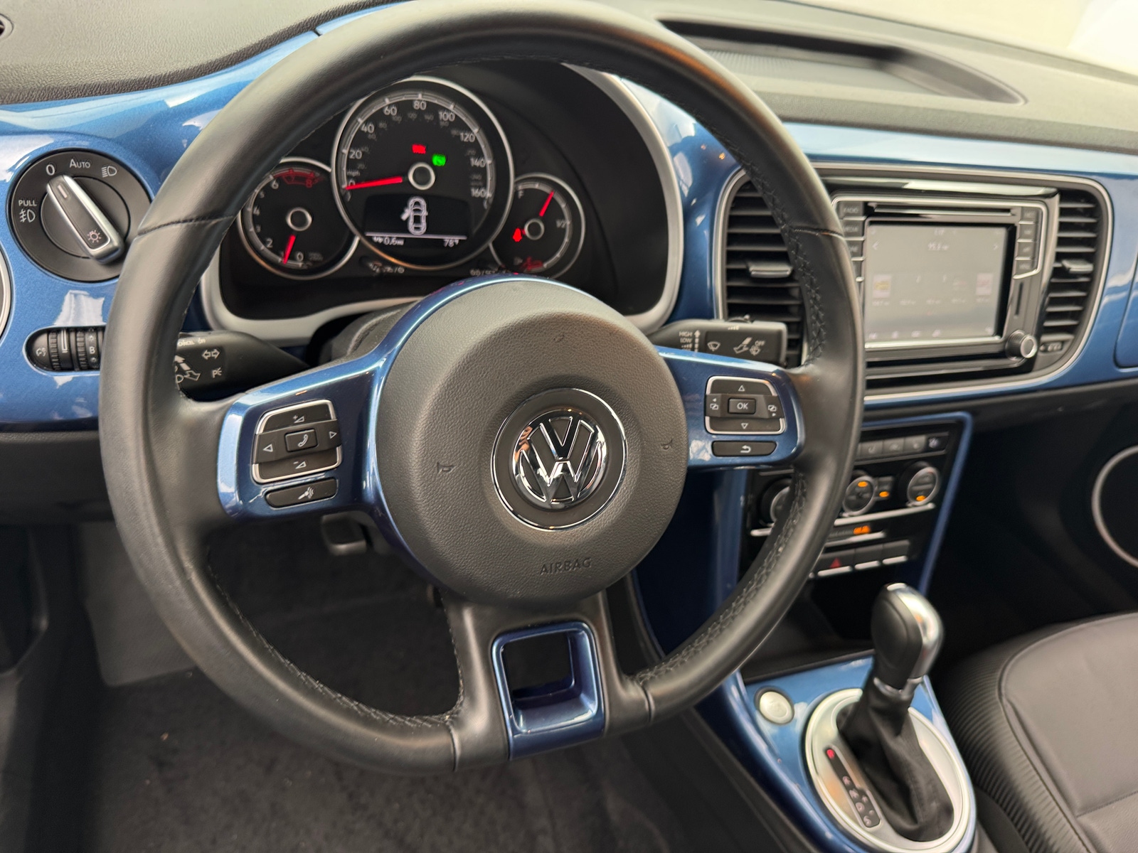 Thumbnail: 2018 Volkswagen Beetle - 4